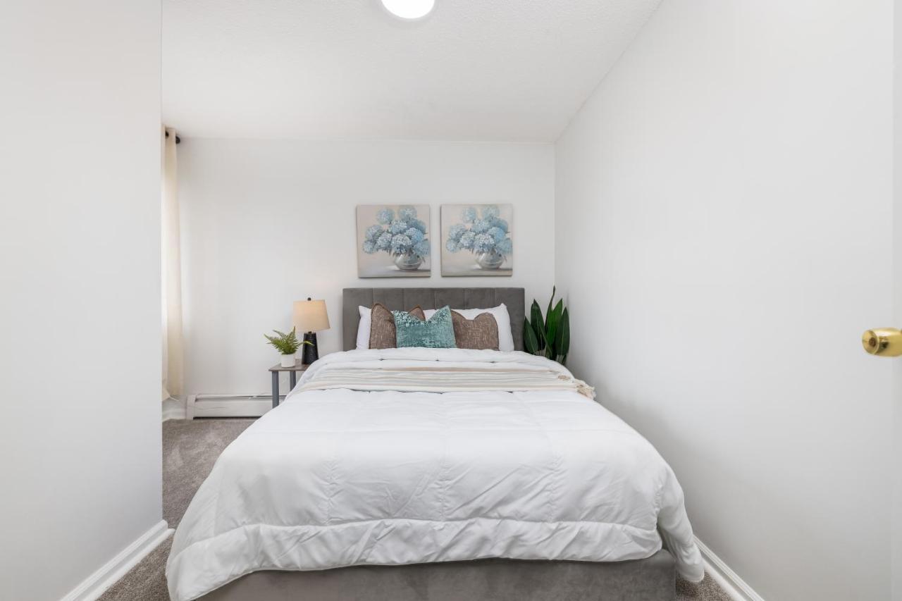 Beautiful 3 Bedroom Condo In Hartford! Экстерьер фото