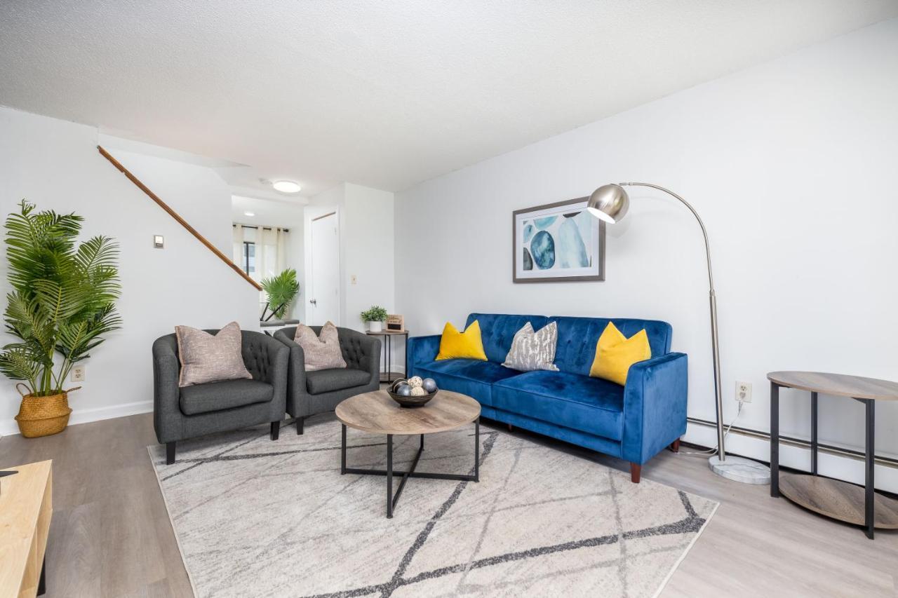 Beautiful 3 Bedroom Condo In Hartford! Экстерьер фото